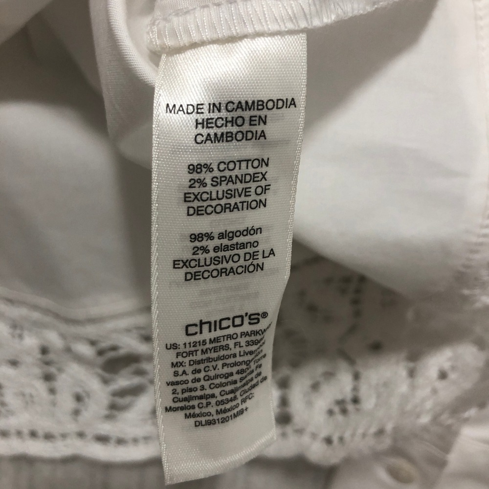 Chico's White Crochet Lace Trim Button Down Shirt Size 2 Large Long Sleeve Top - Picture 5 of 8